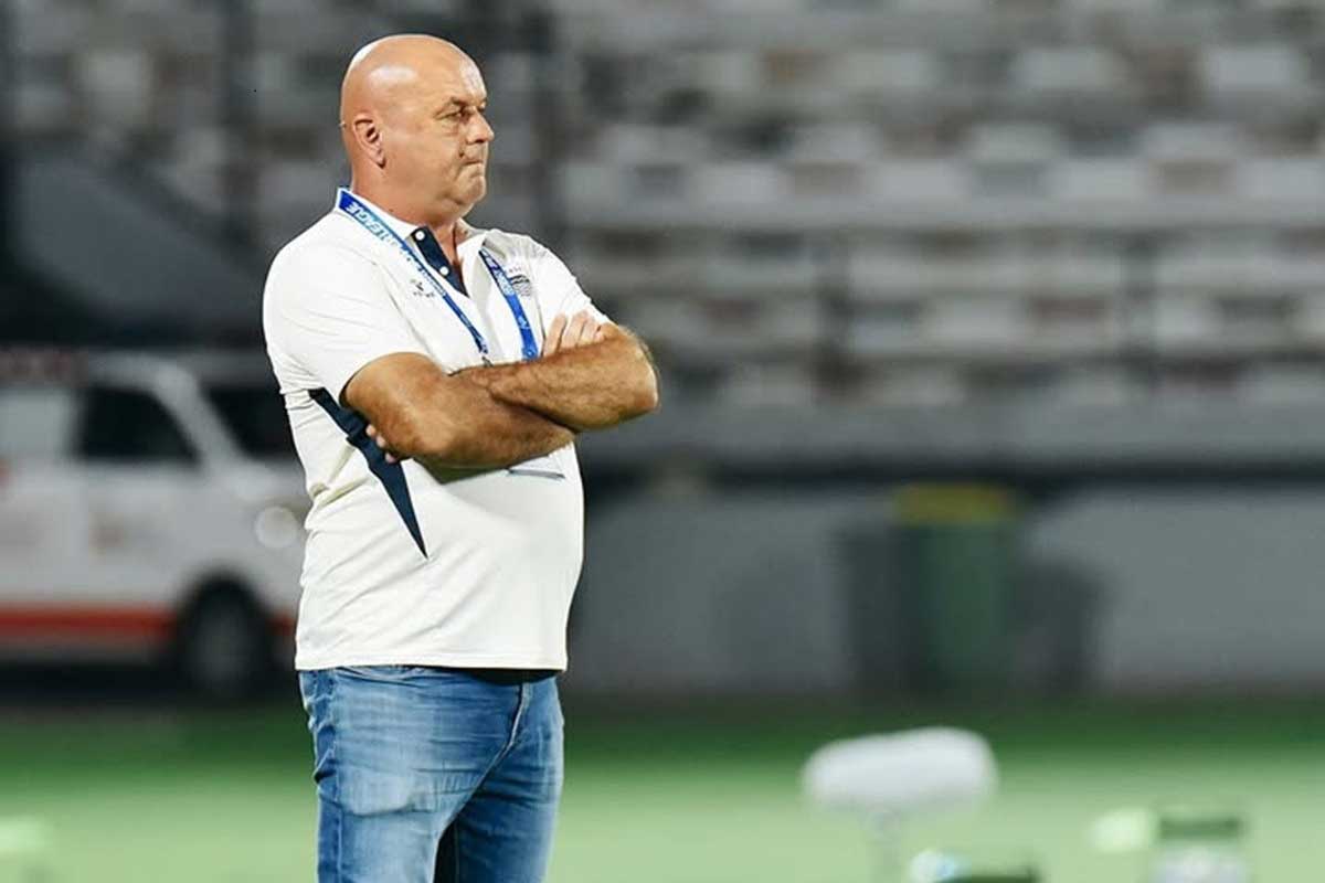Persib Resmi Lepas Bojak Hodak, Tunjuk Wajah Lama